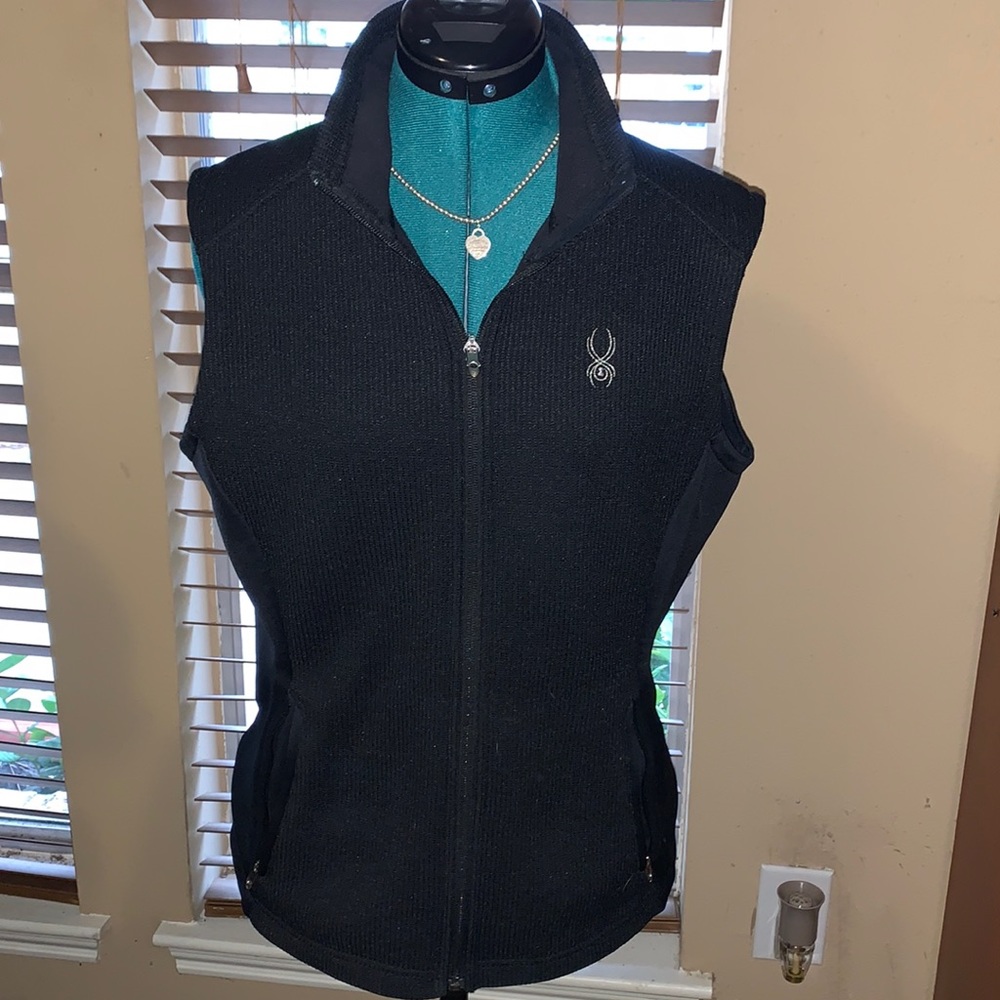 Spider black zip up vest